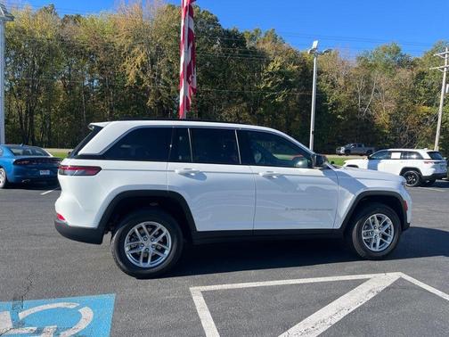 2025 Jeep Grand Cherokee Laredo X