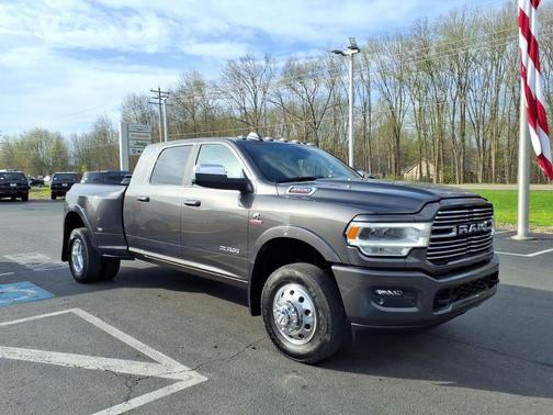 Granite Crystal Clearcoat Metallic 2022 RAM 3500 Laramie
