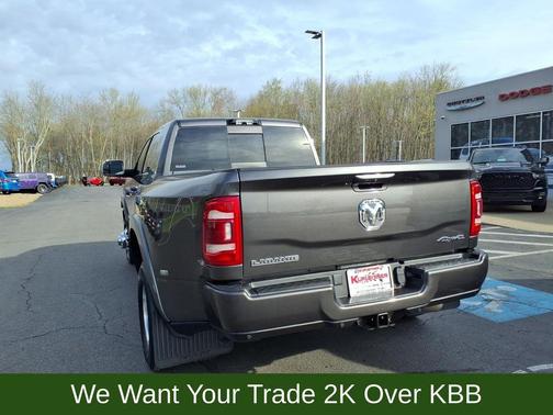 Granite Crystal Clearcoat Metallic 2022 RAM 3500 Laramie