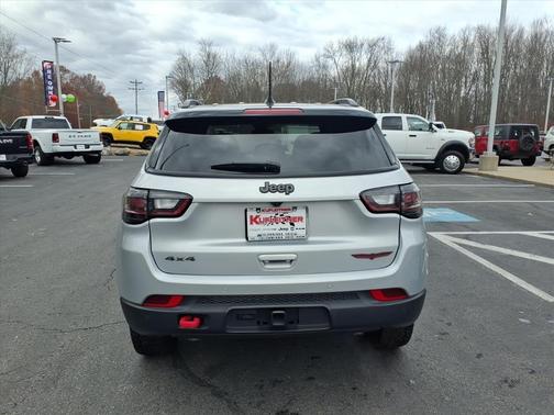 2024 Jeep Compass Trailhawk