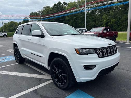 2022 Jeep Grand Cherokee WK Laredo