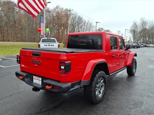 2024 Jeep Gladiator Mojave
