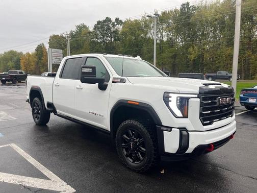 2024 GMC Sierra 2500 AT4