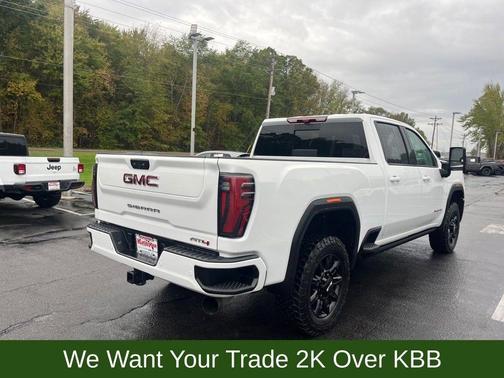 2024 GMC Sierra 2500 AT4