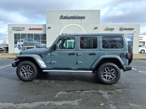 2024 Jeep Wrangler Sahara