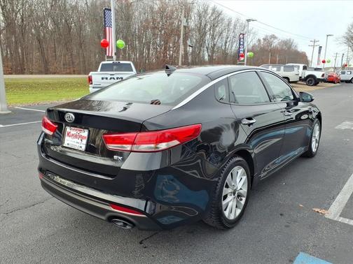 2018 Kia Optima EX