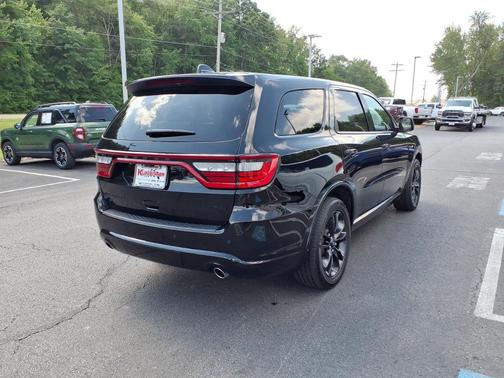 DB Black Crystal Clearcoat 2022 Dodge Durango R/T