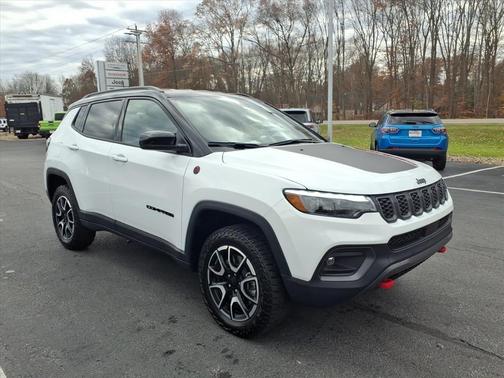 2024 Jeep Compass Trailhawk