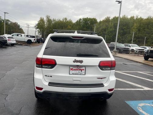 2017 Jeep Grand Cherokee Trailhawk