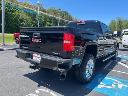 2016 GMC Sierra 2500 Denali