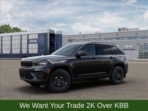 Diamond Black 2025 Jeep Grand Cherokee Laredo