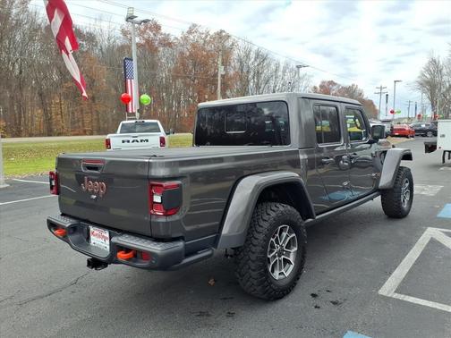 2024 Jeep Gladiator Mojave