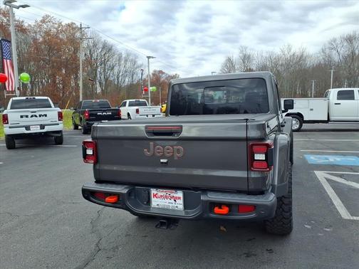 2024 Jeep Gladiator Mojave