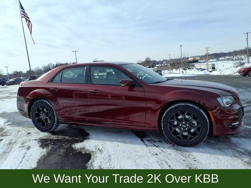 2023 Chrysler 300 Touring L