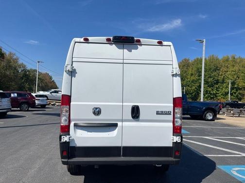 2025 RAM ProMaster 2500 High Roof