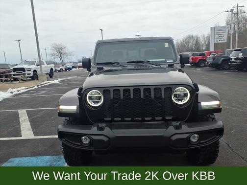 2022 Jeep Gladiator Sport