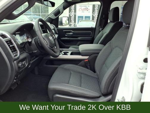 Bright White Clearcoat 2026 RAM 1500 Big Horn/Lone Star