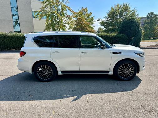 2023 INFINITI QX80 PREMIUM SELECT
