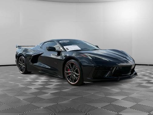 Carbon Flash Metallic 2023 Chevrolet Corvette Stingray w/3LT