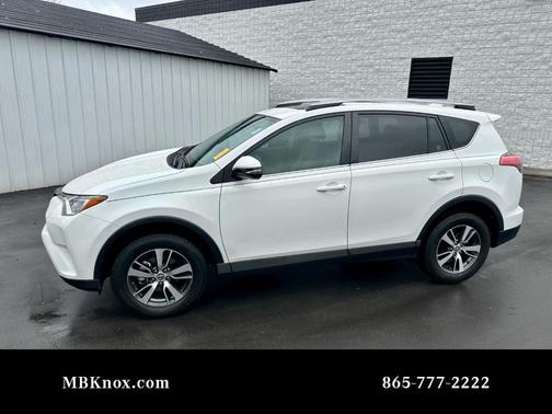 2017 Toyota RAV4 XLE