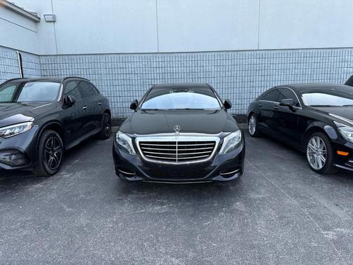 Black 2016 Mercedes-Benz S-Class S 550 4MATIC