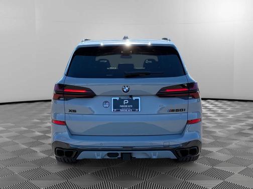 2025 BMW X5 M60i