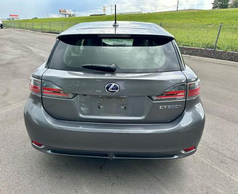 2013 Lexus CT 200h Base