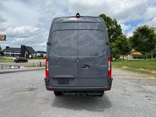 2025 Mercedes-Benz Sprinter 2500