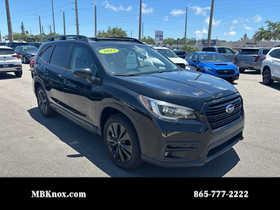 Crystal Black Silica 2022 Subaru Ascent Onyx Edition