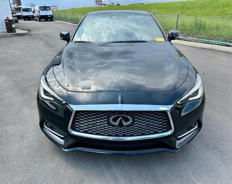 2017 INFINITI Q60 3.0t Red Sport 400