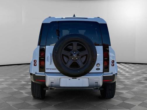 2022 Land Rover Defender 90 Standard