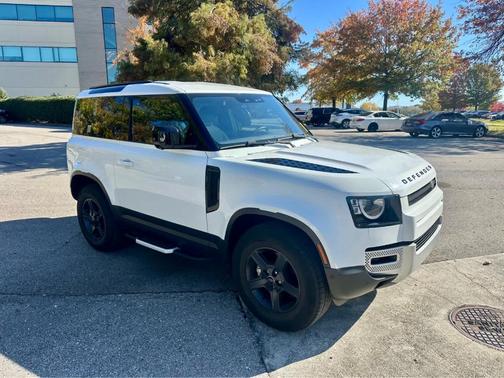 2022 Land Rover Defender 90 Standard