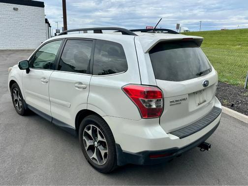 Satin White Pearl 2014 Subaru Forester 2.0XT Touring