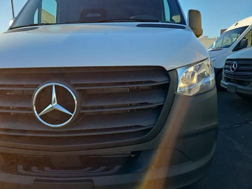 2026 Mercedes-Benz Sprinter 2500 170 WB High Roof Extended Cargo