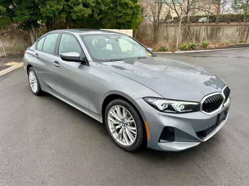 2023 BMW 330 i xDrive