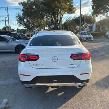 2022 Mercedes-Benz GLC 300 4MATIC Coupe