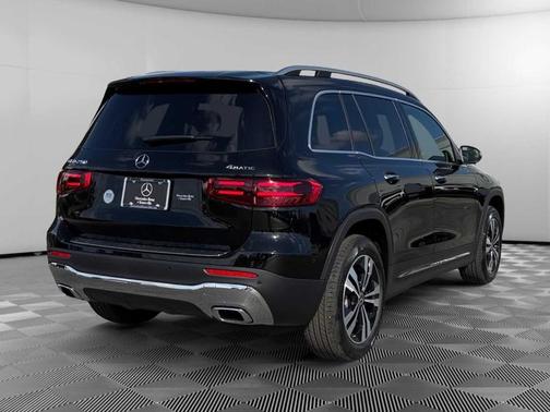 2025 Mercedes-Benz GLB 250 Base 4MATIC