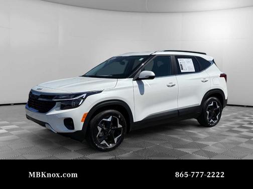 Snow White Pearl 2025 Kia Seltos EX