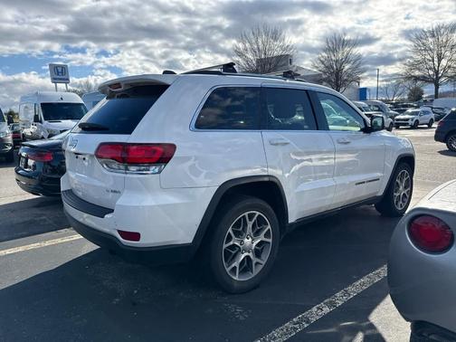 2021 Jeep Grand Cherokee Laredo