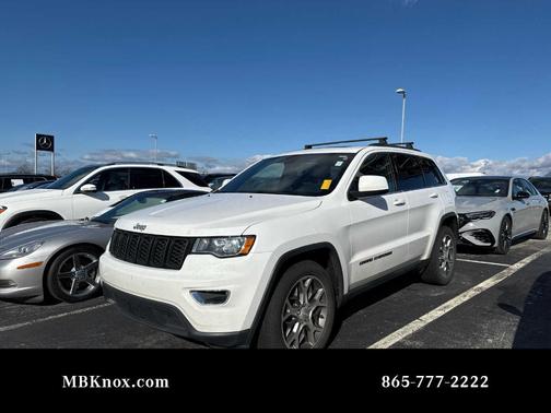 2021 Jeep Grand Cherokee Laredo