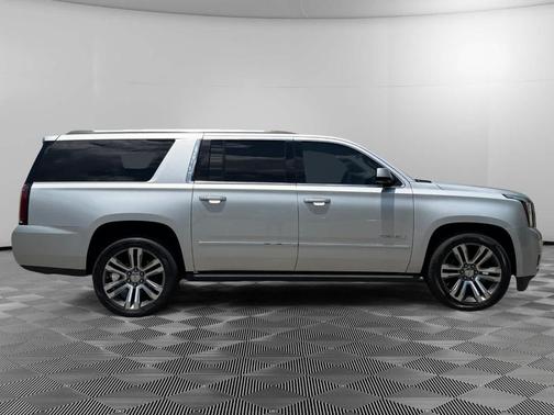 Quicksilver Metallic 2018 GMC Yukon XL Denali