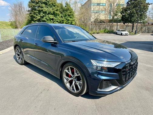 Waitomo Blue Metallic 2023 Audi SQ8 4.0T quattro Premium Plus