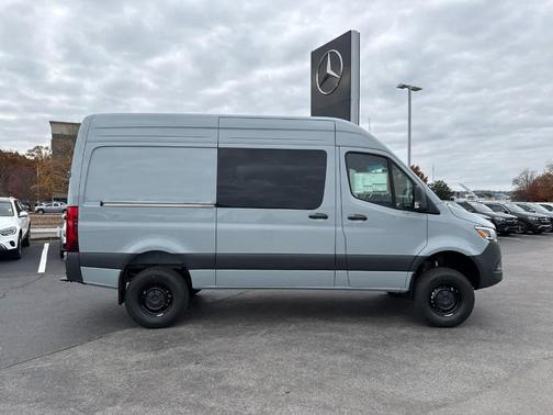 2026 Mercedes-Benz Sprinter 2500 Standard Roof