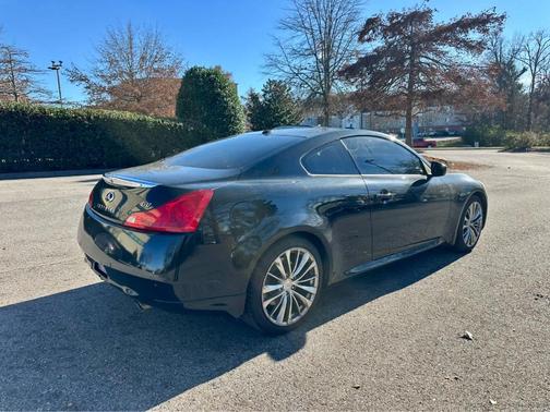 2012 INFINITI G37 Journey