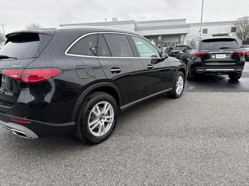 2026 Mercedes-Benz GLC 300 Base 4MATIC