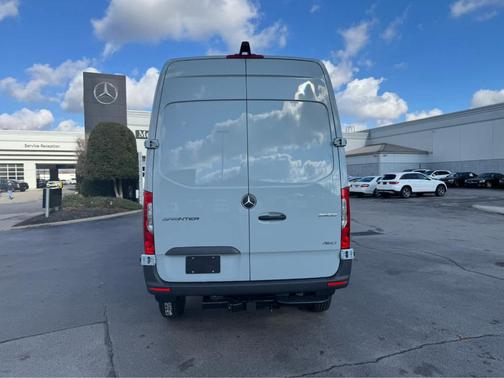 2025 Mercedes-Benz Sprinter 2500 