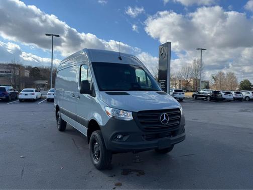 2025 Mercedes-Benz Sprinter 2500 