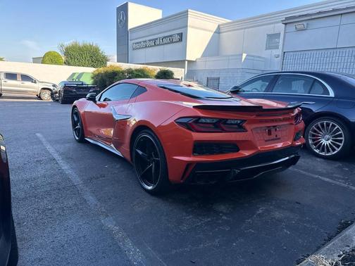 2025 Chevrolet Corvette E-Ray