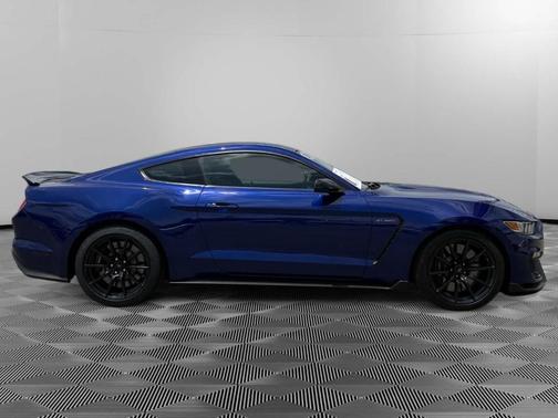 Deep Impact Blue Metallic 2016 Ford Shelby GT350 Base