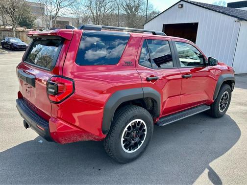 2025 Toyota 4Runner TRD Off Road